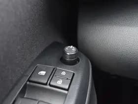 Toyota Yaris Cross 1.5 Hybrid 115 Active Automaat 116Pk thumbnail 6