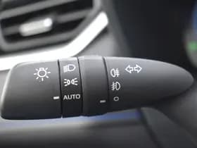 Toyota RAV4 2.5 Hybrid AWD Style Bi-Tone Limited Automaat 222pk thumbnail 11