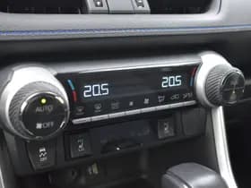 Toyota RAV4 2.5 Hybrid AWD Style Bi-Tone Limited Automaat 222pk thumbnail 13