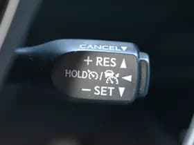 Toyota C-HR 5-Deurs 1.8 Hybrid Dynamic Automaat 122Pk thumbnail 18