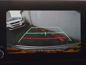 Toyota C-HR 5-Deurs 1.8 Hybrid Dynamic Automaat 122Pk thumbnail 21