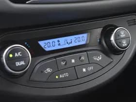 Toyota Yaris 1.5 Hybrid Dynamic Automaat 100Pk thumbnail 10