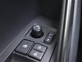 Toyota Corolla Cross Hybrid 140 Dynamic Automaat 140Pk thumbnail 17