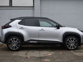 Toyota Yaris Cross 1.5 Hybrid 130 Gr Sport Limited Automaat 130Pk thumbnail 4