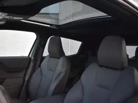 Toyota Urban Cruiser Executive 61 Kwh Automaat 174Pk thumbnail 13