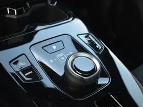 Toyota Urban Cruiser Executive 61 Kwh Automaat 174Pk thumbnail 19