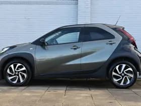 Toyota Aygo X 1.0 Vvt-I S-Cvt Pulse Automaat 72Pk thumbnail 3