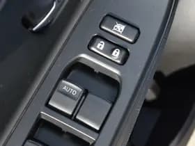 Toyota Yaris 1.5 Hybrid Dynamic Automaat 100Pk thumbnail 2