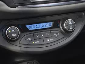 Toyota Yaris 1.5 Hybrid Dynamic Automaat 100Pk thumbnail 11