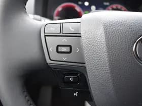 Toyota C-HR 2.0 Plug-In Hybrid 220 Executive Automaat 223Pk thumbnail 12