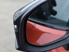 Toyota C-HR 2.0 Plug-In Hybrid 220 Executive Automaat 223Pk thumbnail 6