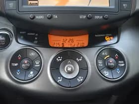 Toyota RAV4 2.0 Vvti Executive Business Automaat 158Pk thumbnail 21