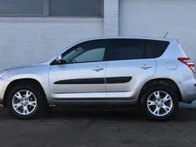 Toyota RAV4 2.0 Vvti Executive Business Automaat 158Pk thumbnail 5