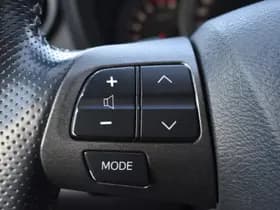 Toyota RAV4 2.0 Vvti Executive Business Automaat 158Pk thumbnail 10