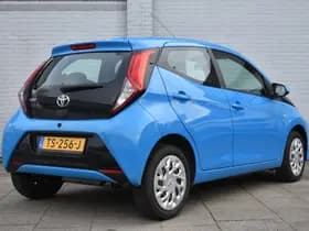 Toyota Aygo 1.0 Vvt-I X-Play Handgeschakeld 72Pk thumbnail 5
