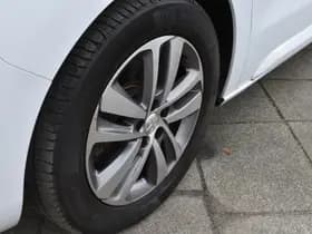 Peugeot E-Traveller 75 Kwh Long thumbnail 2