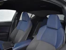 Toyota C-HR 1.8 Hybrid Bi-Tone Automaat 122Pk thumbnail 6