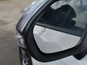 Toyota Corolla Touring Sport Hybrid 180 Gr Sport Automaat 178Pk thumbnail 13