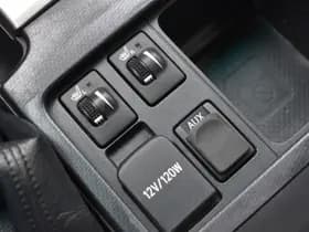 Toyota Land Cruiser 3.0 D-4D-F Executive thumbnail 16