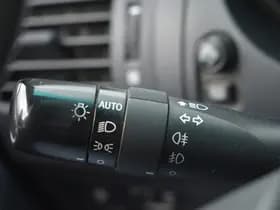 Toyota Land Cruiser 3.0 D-4D-F Executive thumbnail 9