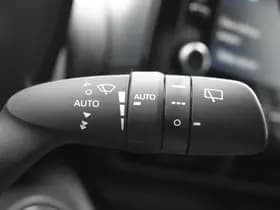 Toyota Yaris Cross 1.5 Hybrid Dynamic Limited Automaat 116Pk thumbnail 14