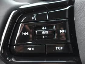 Toyota Urban Cruiser Dynamic 61 Kwh Automaat 174Pk thumbnail 12