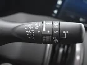 Toyota Urban Cruiser Dynamic 61 Kwh Automaat 174Pk thumbnail 14