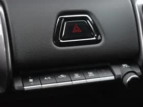 Toyota Urban Cruiser Dynamic 61 Kwh Automaat 174Pk thumbnail 17