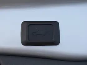 Toyota RAV4 2.5 Plug-In Hybrid Awd Bi-Tone Plus Automaat 306Pk thumbnail 18