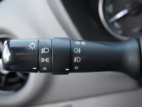 Toyota Yaris 1.5 Hybrid Design Sport Limited Automaat 100Pk thumbnail 13