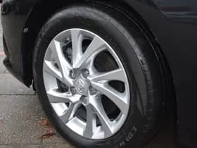 Toyota Auris 1.8 Hybrid Trend Automaat 136Pk thumbnail 2