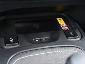 Toyota Corolla Touring Sports Hybrid 140 Dynamic + Automaat 140Pk thumbnail 14