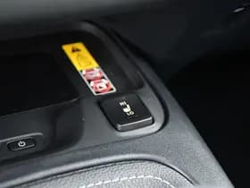 Toyota Corolla Touring Sports Hybrid 140 Dynamic + Automaat 140Pk thumbnail 23