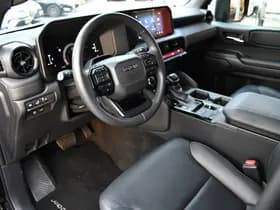 Toyota Land Cruiser 2.8 D-4D Standard Roof Window Van First Edition Limited Automaat 206Pk thumbnail 2