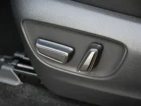 Toyota Land Cruiser 2.8 D-4D Standard Roof Window Van First Edition Limited Automaat 206Pk thumbnail 8