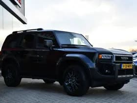 Toyota Land Cruiser 2.8 D-4D Standard Roof Window Van First Edition Limited Automaat 206Pk thumbnail 9