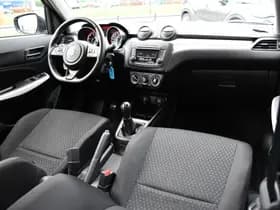 Suzuki Swift 1.2 Comfort Smart Hybrid 83Pk thumbnail 10