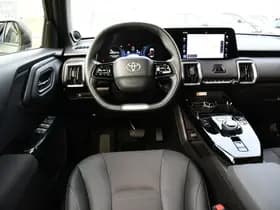 Toyota Urban Cruiser Executive 61 Kwh Automaat 174Pk thumbnail 2