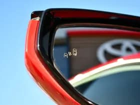 Lexus UX 250H Preference Line Automaat 184Pk thumbnail 11