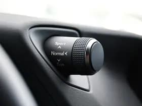 Lexus UX 250H Preference Line Automaat 184Pk thumbnail 26