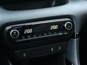 Toyota Yaris 1.5 Hybrid Launch Edition Limited Automaat 116Pk thumbnail 17