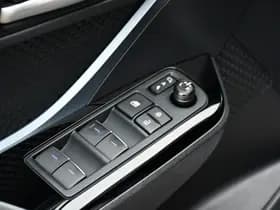 Toyota C-HR 2.0 Hybrid First Edition Automaat 184Pk thumbnail 19