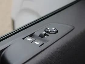 Toyota Proace Electric Worker Challenger Extra Range 75 Kwh thumbnail 13