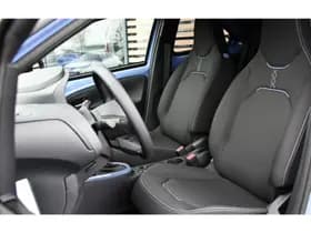 Toyota Aygo X Hybrid 115 pulse Automaat 116pk thumbnail 5