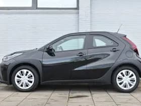 Toyota Aygo X Hybrid 115 play Automaat 116pk thumbnail 5