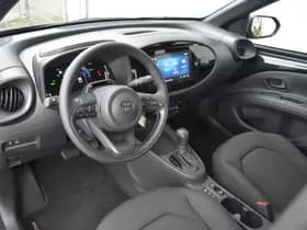 Toyota Aygo X Hybrid 115 play Automaat 116pk thumbnail 6