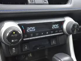 Toyota RAV4 2.5 Hybrid AWD Style Bi-Tone Limited Automaat 222pk thumbnail 13