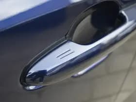 Toyota RAV4 2.5 Hybrid AWD Style Bi-Tone Limited Automaat 222pk thumbnail 8