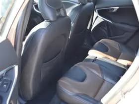 Volvo V40 Cross Country T4 180PK Automaat Summum thumbnail 20