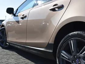 Volvo V40 Cross Country T4 180PK Automaat Summum thumbnail 10